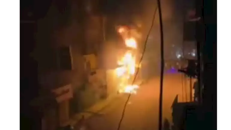 حريق في عقار بجوار كنيسة الأباصيري بعين شمس