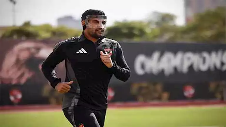 14 مليون وإصابات متكررة.. الأهلي يستقر على رحيل محترفه المغربي