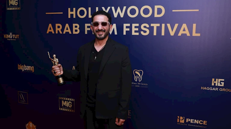 بالصور.. تكريم أحمد حلمي في افتتاح الدورة الرابعة لمهرجان هوليوود السينمائي