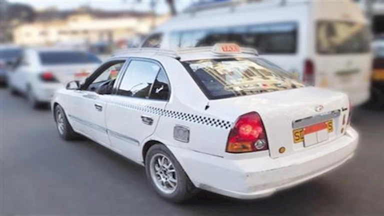 زيادة أجرة التاكسي الأبيض بالقاهرة.. 11.5 جنيه لفتح للعداد وساعة الانتظار بـ 25 جنيهًا