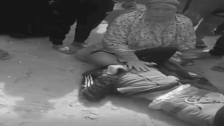 جريمة نهار رمضان.. المتهم بهتك عرض طفلة داخل مسجد العاشر يواجه العدالة