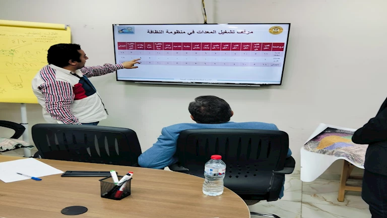 محافظ الدقهلية يوجه بدراسة التعاقد مع شركة متخصصة لجمع القمامة السكنية بغرب المنصورة -صور