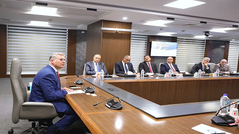 وزير البترول يبحث مع شركة “Sun Africa” الأمريكية التعاون المشترك في البترول والغاز