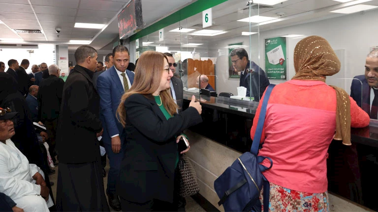 رئيسة البريد تتفقد مكاتب بريد القليوبية” لمتابعة حركة انتظام العمل