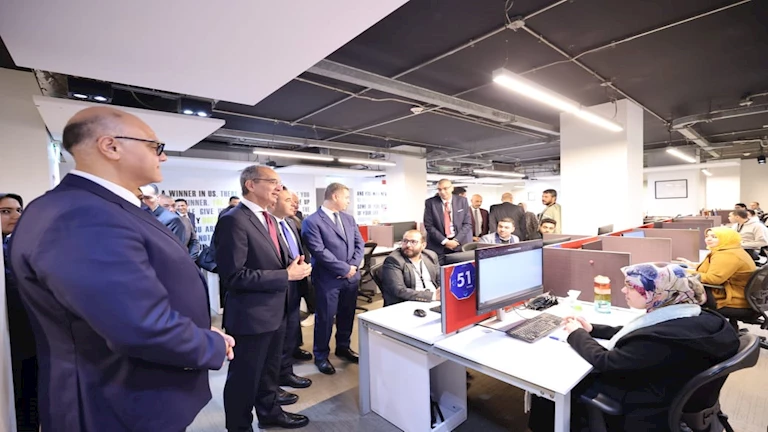 وزير الاتصالات: إتاحة مبادرات تدريبية لتوفير كوادر مدربة للشركات العاملة في مجال التعهيد