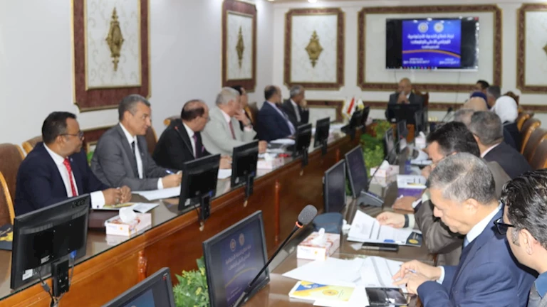 مراجعة اللوائح.. تفاصيل اجتماع لجنة قطاع الخدمة الاجتماعية بحضور نقيب الاجتماعيين