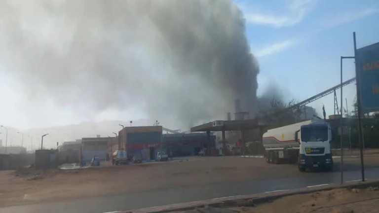 حريق في مصنع حديد وصلب بالسويس