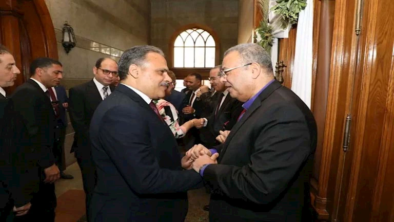 محافظ الشرقية يُشارك في احتفال الطائفة الإنجيلية بعيد القيامة المجيد