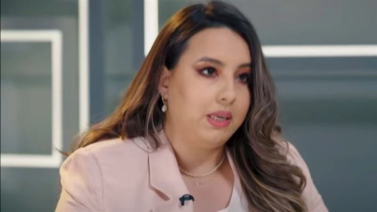 مدربة تعدد الزوجات تثير الجدل.. وداعية: مهنة جائزة بشرط