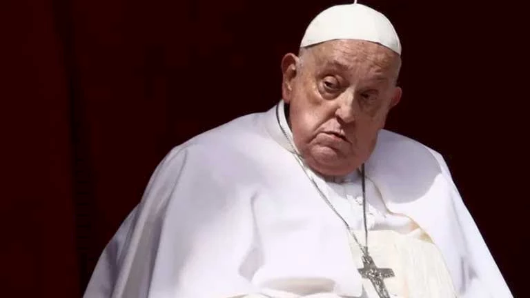 رئيس وزراء هولندا: البابا فرنسيس كان قدوة للجميع