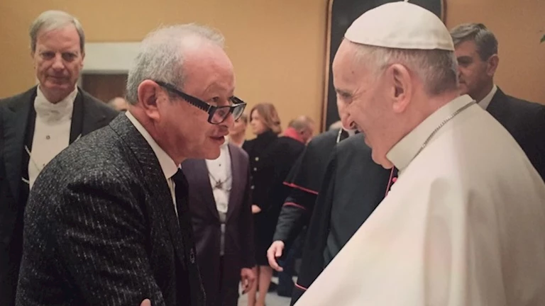 ساويرس ناعيًا بابا الفاتيكان: فقدنا إنسانًا عظيمًا مليئًا باللطف والحكمة والتسامح