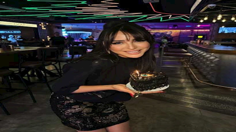 بالصور.. ساندي تحتفل بعيد ميلادها ونجمات الفن يوجهن لها التهنئة