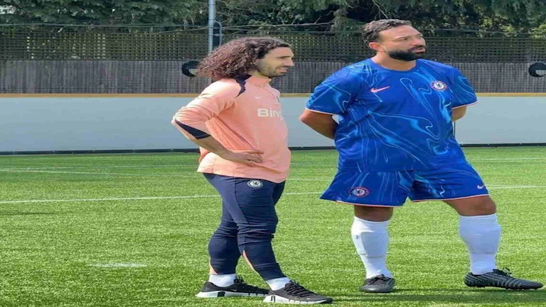 “محتاجين مهاجم خبرة”.. ميدو يكشف سر وجوده في تدريبات تشيلسي