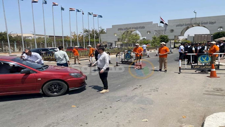 “بخطة الدوائر”.. استعدادات أمنية مكثفة لمباراة الأهلي وصن داونز (صور)