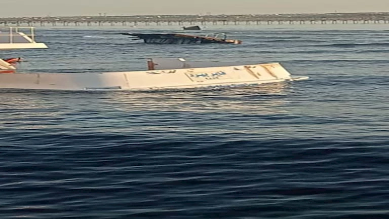 تشكيل لجنة لحصر تلفيات الشعاب المرجانية بعد اصطدام قارب سياحي بشرم الشيخ -صور