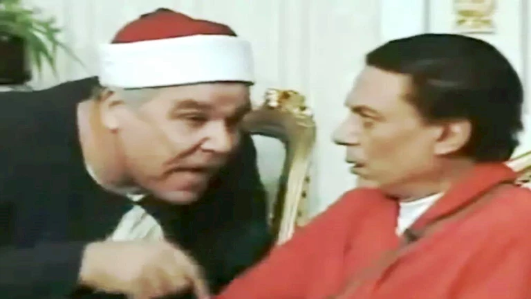 نجل نعيم عيسى: حالة والدي حرجة وعلى أجهزة التنفس الصناعي