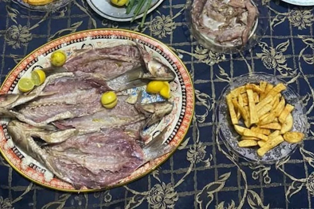 “هتقتل البكتيريا”.. أفضل طريقة لتنظيف الفسيخ في شم النسيم