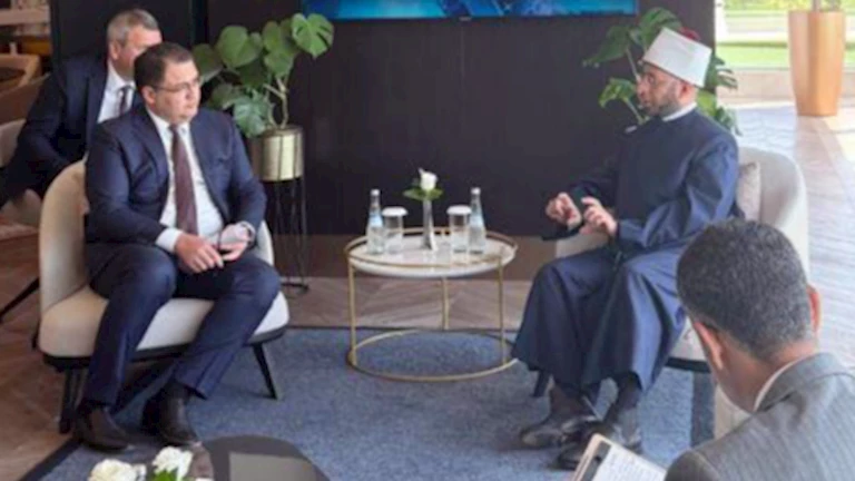 وزير الأوقاف يبحث التعاون مع مستشار رئيس أوزباكستان