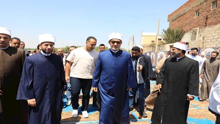 وزير الأوقاف والمفتي و 3 محافظين يفتتحون مسجد النور بالجيزة