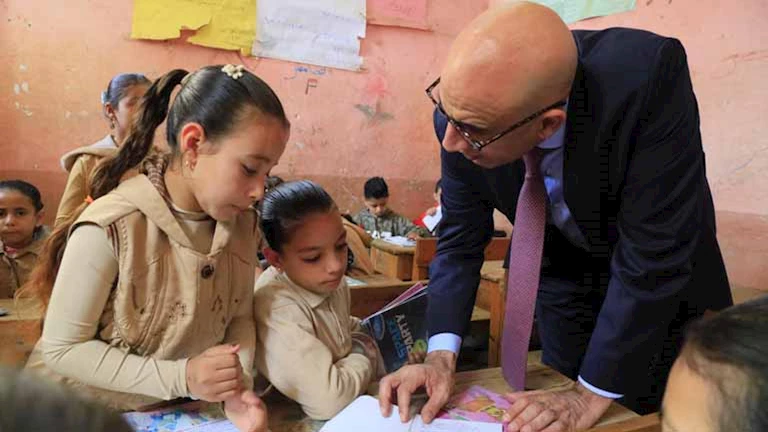 جولة مفاجئة.. 18 صورة ترصد تفاصيل زيارة وزير التعليم لمدارس بمحافظة المنوفية