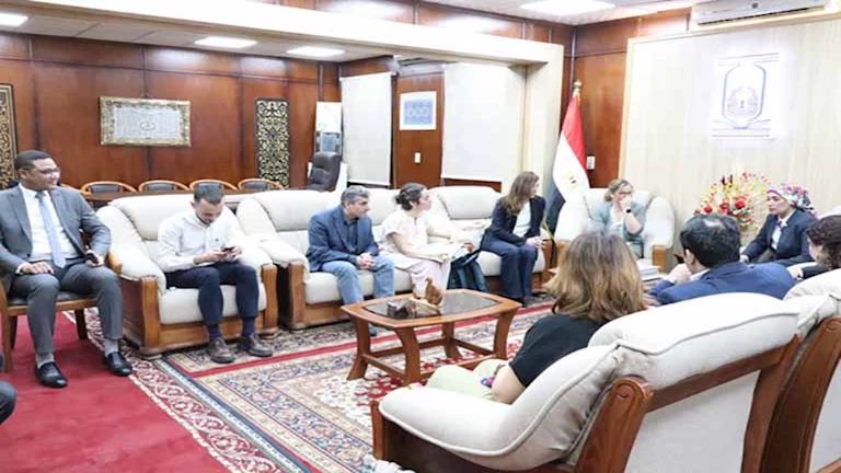 رئيس جامعة الأقصر تستقبل وفدًا أوروبيًا وإسبانيًا لمناقشة مشروعات مشتركة -صور