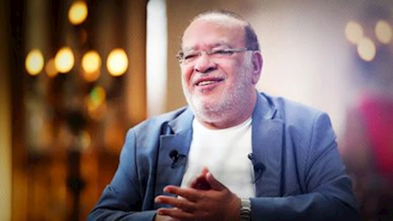 صلاح عبد الله يحتفل بعيد القيامة المجيد: “كل عام وكلنا مصريين”