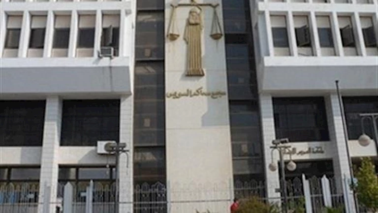 المؤبد للمتهم بهتك عرض ابنته في السويس