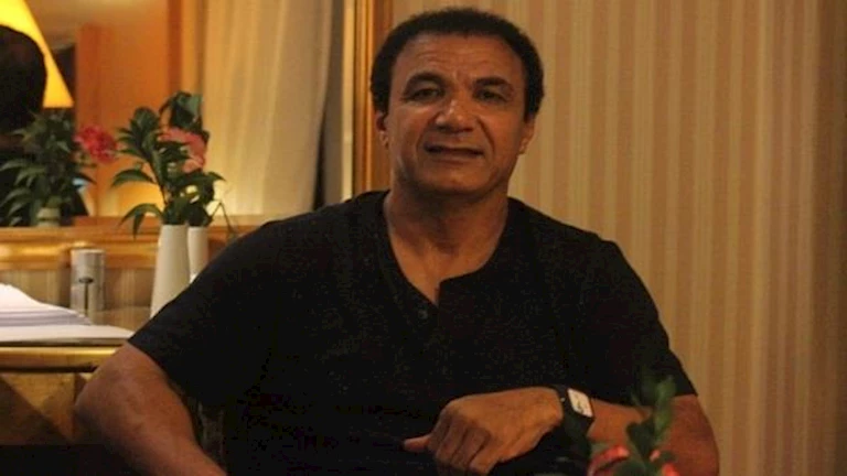 تعليق مثير للجدل من أحمد الطيب على تعيين أيمن الرمادي مدربا للزمالك