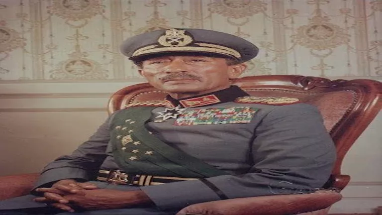 حكاية إنقاذ أنور السادات لنادي الأولمبي من الهبوط