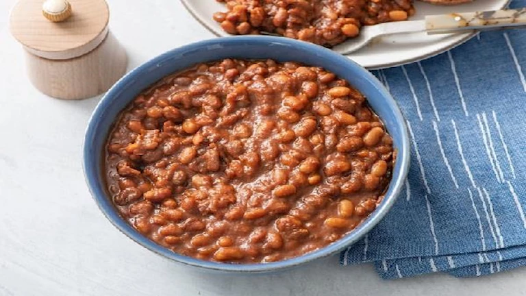 مفاجأة.. تناول الفول بهذه الطريقة يخفض السكر والكوليسترول معا