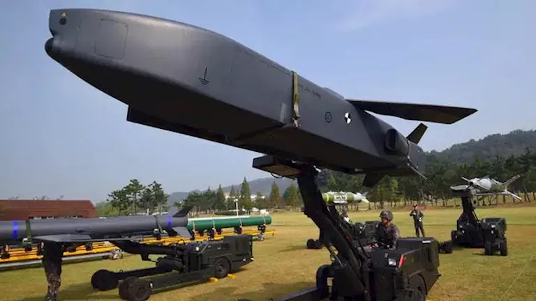 “لدينا جميع الخيارات”.. روسيا تحذر ألمانيا من تسليم صواريخ “توروس” لأو