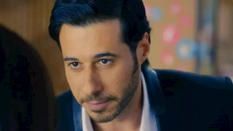 أحمد السعدني عن حصد الأهلي لبطولة الدوري: “ربنا ما يقطعلنا عادة