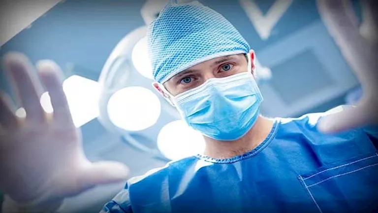 مفاجأة صادمة.. علامة غير متوقعة كشفت إصابة سيدة بسرطان خطير