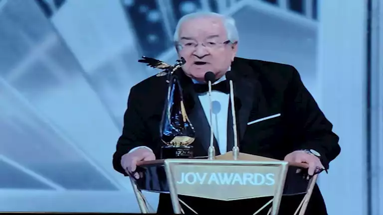 محمد عبدالعزيز: بوسي شلبي توسطت لمنح محمد وكريم عبدالعزيز الفرصة في التمثيل