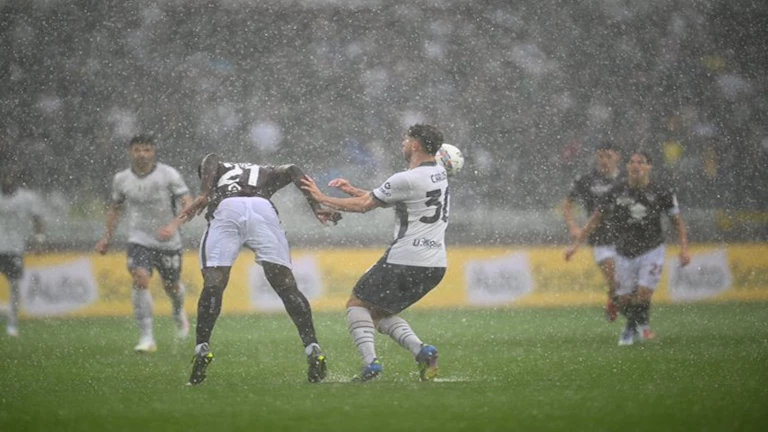 على أمل تعثر نابولي… إنتر ميلان يتجاوز تورينو بثنائية في الدوري الإيطالي