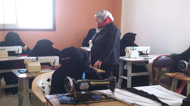 لتمكين المرأة.. تدريب مجاني على التفصيل والخياطة بجنوب سيناء (صور)