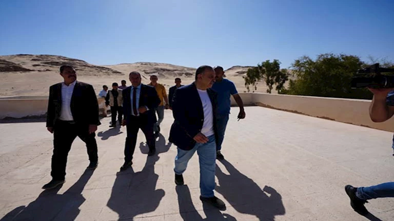 بالصورـ محافظ أسيوط يتفقد منطقة آثار “مير” ويوجه بإعداد خطة تطوير شاملة