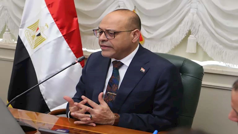 وزير العمل يهنئ فلسطين بعد اعتمادها “دولة مراقب” في منظمة العمل الدولي