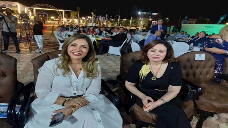 إلهام شاهين وليلى علوي في حفل افتتاح أول نادي يوناني فى دهب -صور