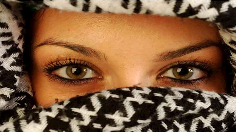 “جمالهن رهيب”.. 20 صورة لـ صاحبات العيون الأكثر سحرا وجاذبية في العالم