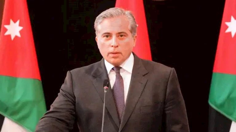 رئيس الوزراء الأردني في قمة بغداد: حرب غزة خرقت الأعراف الدولية