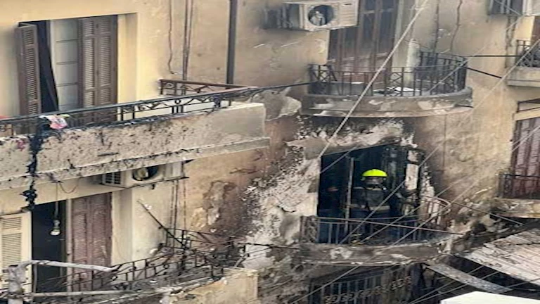 حريق بمخزن لتجهيز حلوى محلات الكنافة والبسبوسة في الدقهلية (صور)