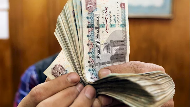 قال لها يا بومة.. تغريم شاب 5 آلاف جنيه بتهمة سب زوجته عبر فيسبوك بقنا