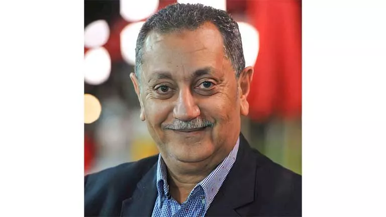 عقب هجوم جماهير المصري.. رئيس مركز شباب الاستاد يتقدم باستقالته