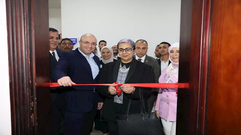 افتتاح وحدة تكافؤ الفرص بالجامعة التكنولوجية فى بني سويف -صور