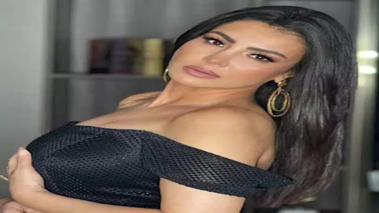 ابنة دينا فؤاد تخطف الأنظار بأحدث ظهور والجمهور: “نسخة منك”