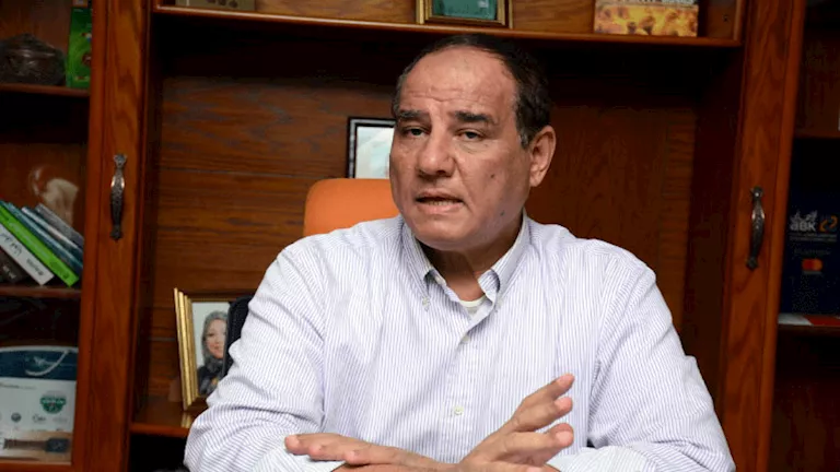 استقالة ثروت الزيني متحدث اتحاد منتجي الدواجن