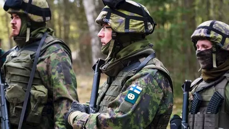 فنلندا تطلق تدريبات عسكرية واسعة قرب حدود روسيا