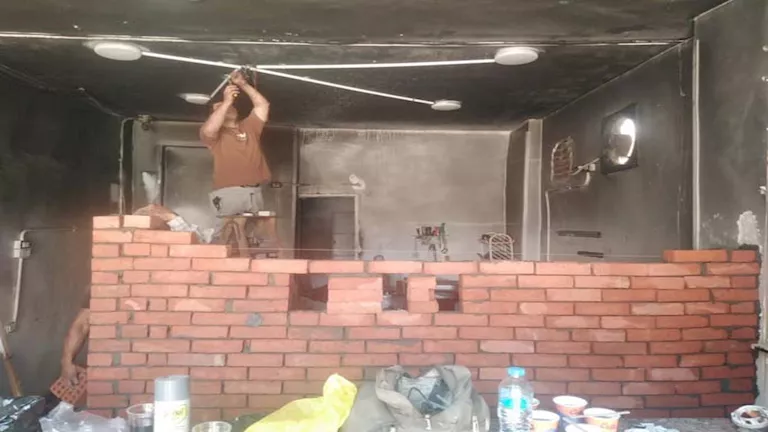 الجدعنة عنوانهم.. أهالي المنوفية يتكاتفون مع شاب مغترب احترق مطعمه