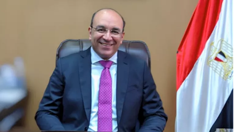 فريق طبي بالدقهلية ينقذ شابًا من موت محقق بعد إصابة خطيرة بالرقبة